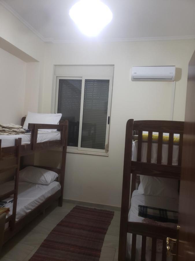Hostel Oakland 티라나 외부 사진