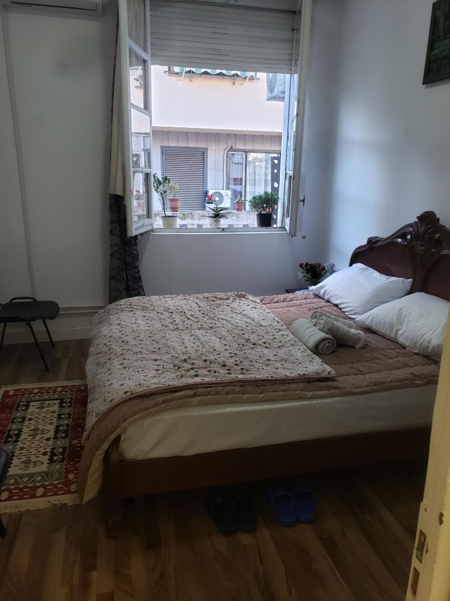 Hostel Oakland 티라나 외부 사진